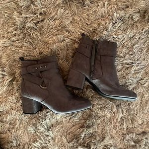 Kelley and Katie grey booties with silver accents